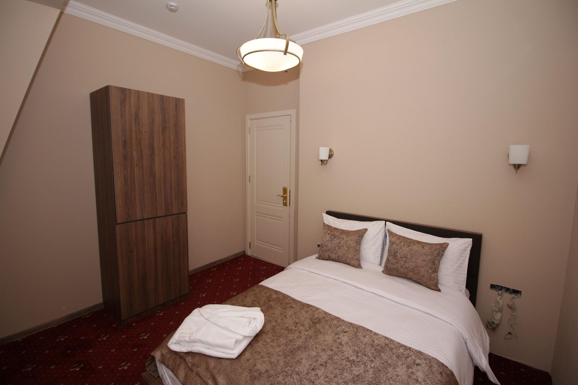 Hotel Pushkin Tbilissi Extérieur photo
