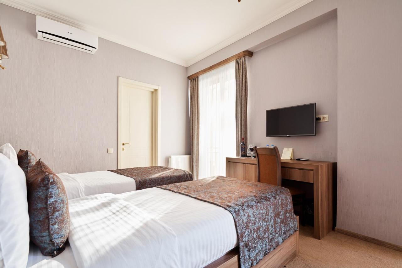 Hotel Pushkin Tbilissi Extérieur photo